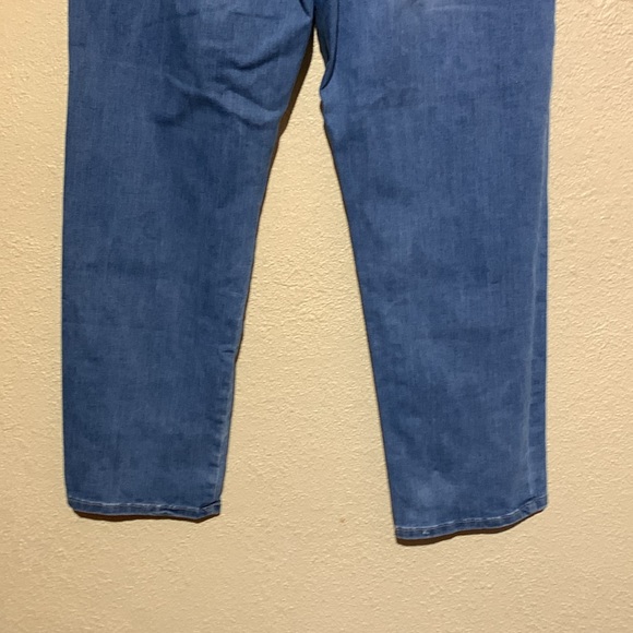 Angel Premium Jeans Pants 14 Blue Medium Wash Straight High Rise Stretchy Cotton - Picture 8 of 14